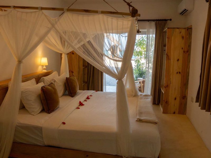 Habitación en la playa con vistas al mar - Estancia de lujo ecológico en Cristal Resort, Zanzíbar 3 6